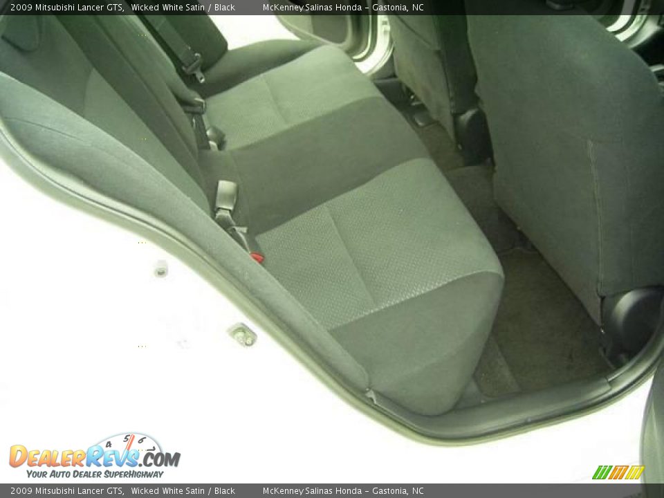2009 Mitsubishi Lancer GTS Wicked White Satin / Black Photo #13