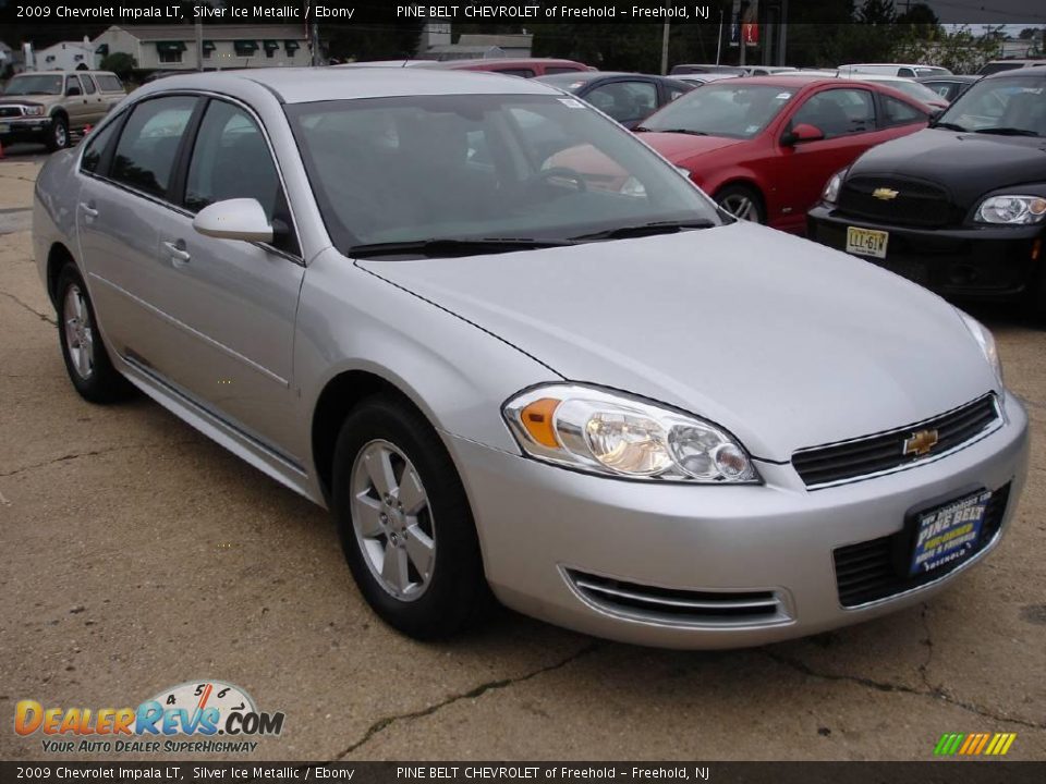 2009 Chevrolet Impala LT Silver Ice Metallic / Ebony Photo #2