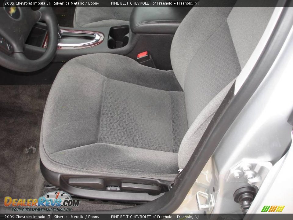 2009 Chevrolet Impala LT Silver Ice Metallic / Ebony Photo #8