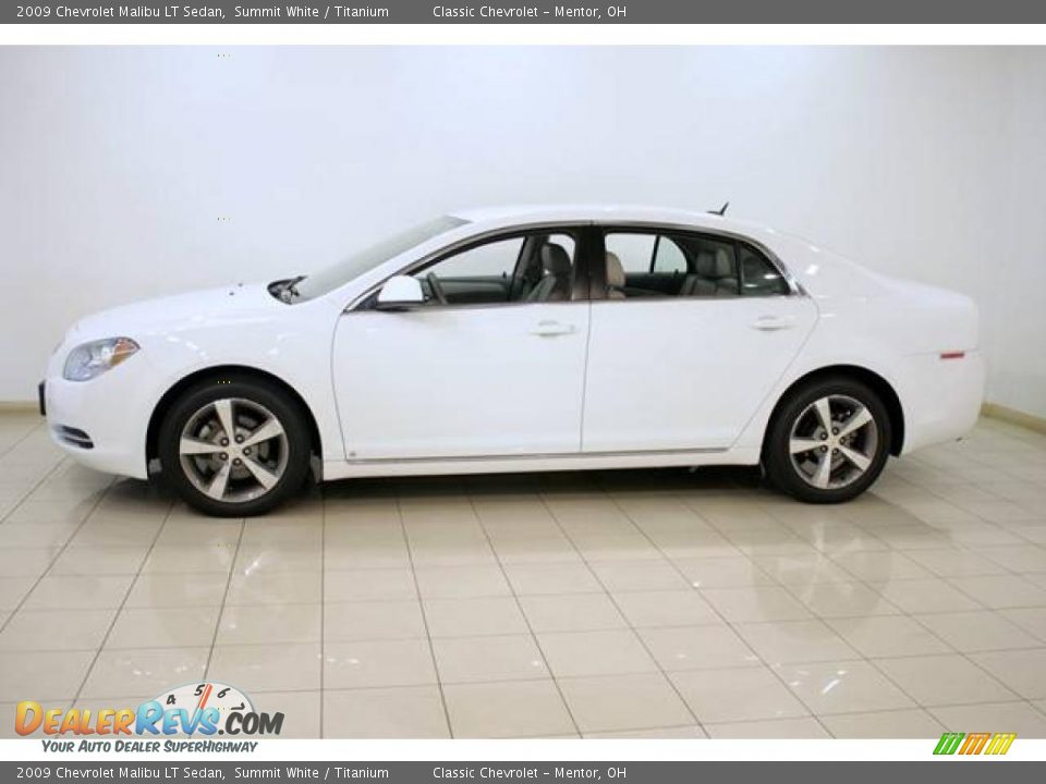 2009 Chevrolet Malibu LT Sedan Summit White / Titanium Photo #4