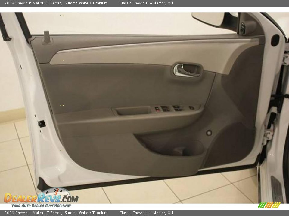2009 Chevrolet Malibu LT Sedan Summit White / Titanium Photo #7