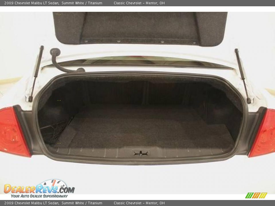 2009 Chevrolet Malibu LT Sedan Summit White / Titanium Photo #18