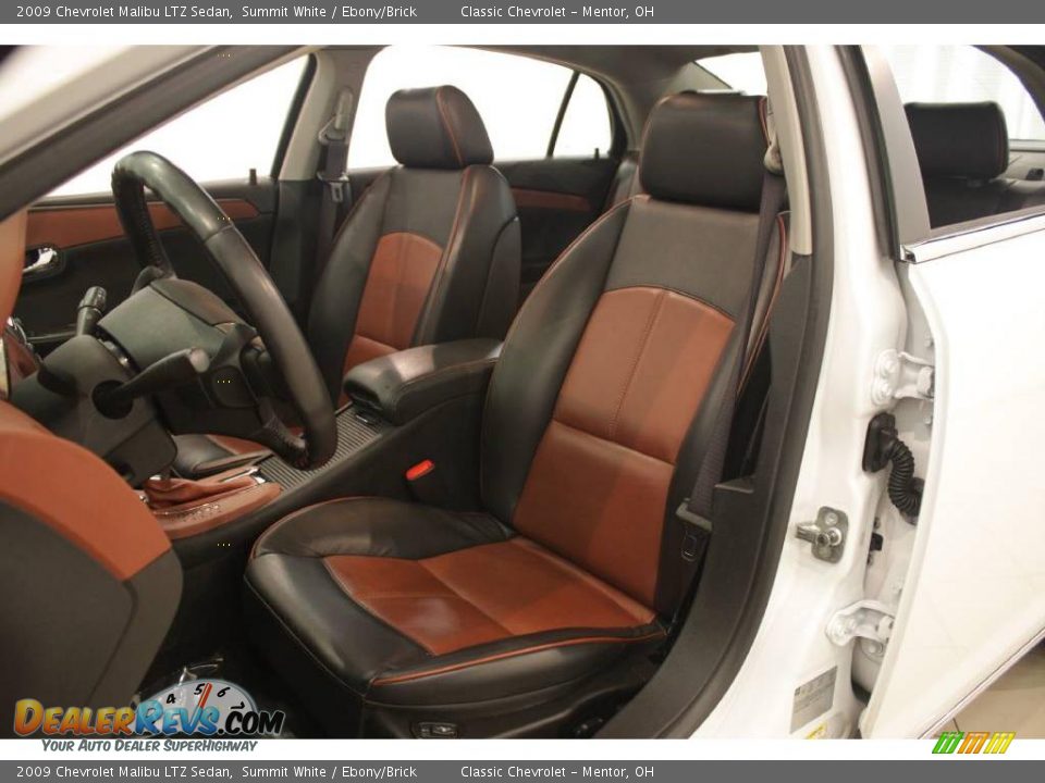 2009 Chevrolet Malibu LTZ Sedan Summit White / Ebony/Brick Photo #9