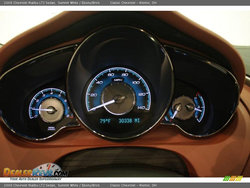 2009 Chevrolet Malibu LTZ Sedan Summit White / Ebony/Brick Photo #11