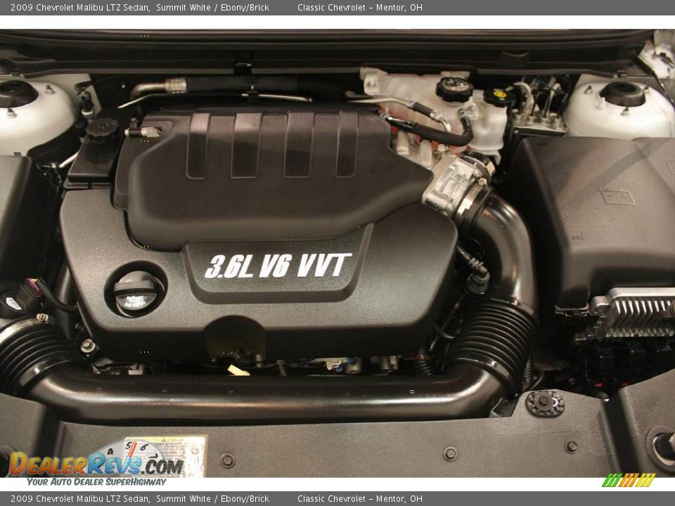2009 Chevrolet Malibu LTZ Sedan Summit White / Ebony/Brick Photo #21