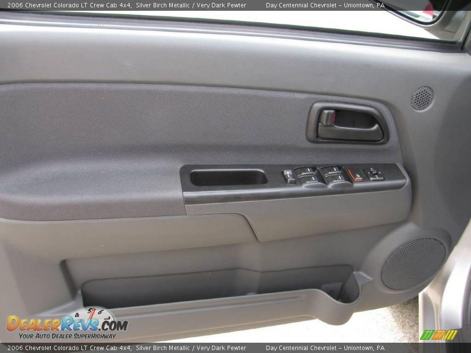 2006 Chevrolet Colorado LT Crew Cab 4x4 Silver Birch Metallic / Very Dark Pewter Photo #8