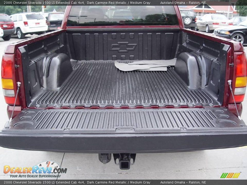 2000 Chevrolet Silverado 1500 LS Extended Cab 4x4 Dark Carmine Red Metallic / Medium Gray Photo #19