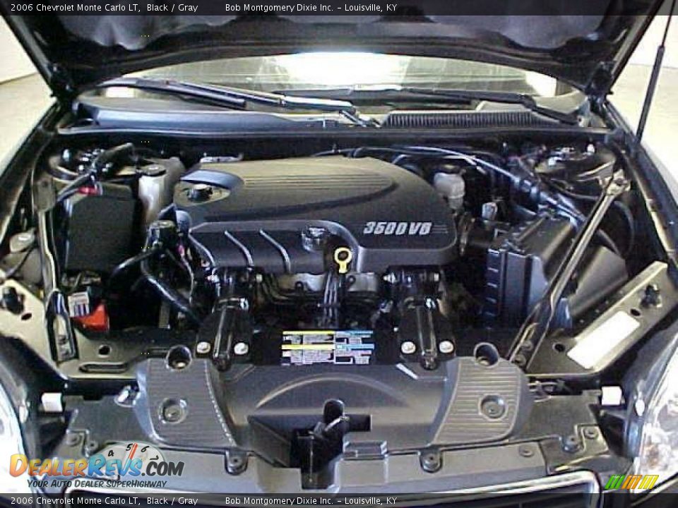2006 Chevrolet Monte Carlo LT Black / Gray Photo #6