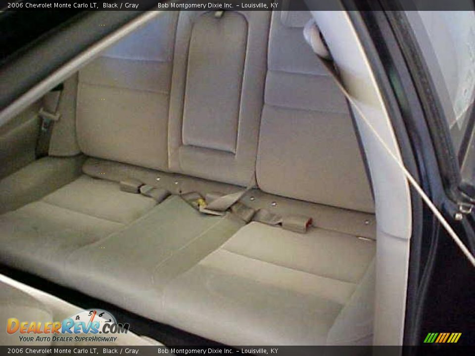 2006 Chevrolet Monte Carlo LT Black / Gray Photo #17
