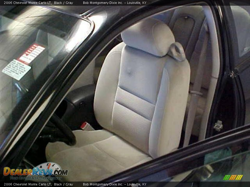2006 Chevrolet Monte Carlo LT Black / Gray Photo #19