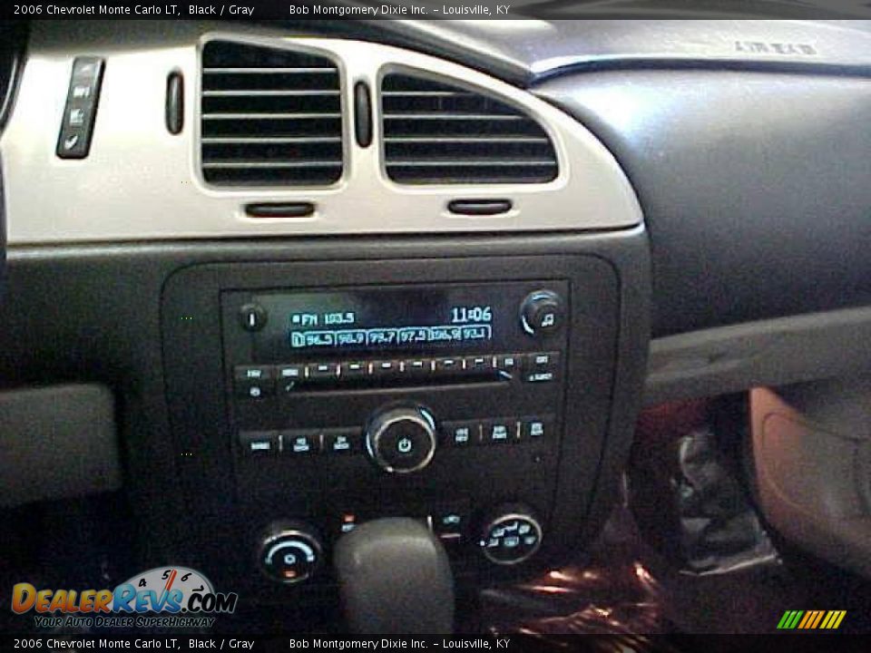 2006 Chevrolet Monte Carlo LT Black / Gray Photo #23