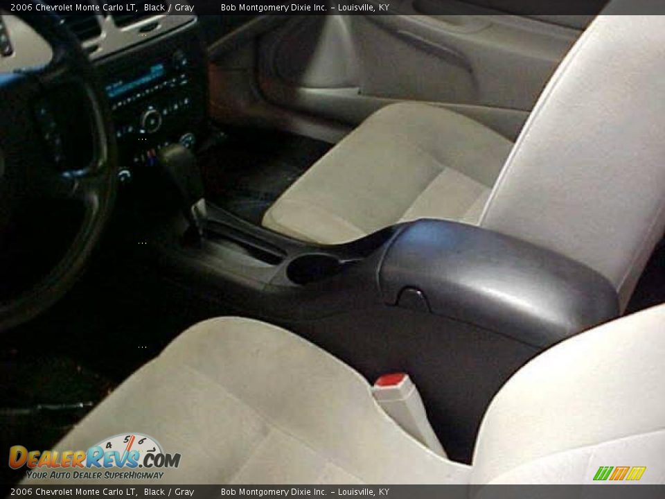 2006 Chevrolet Monte Carlo LT Black / Gray Photo #24