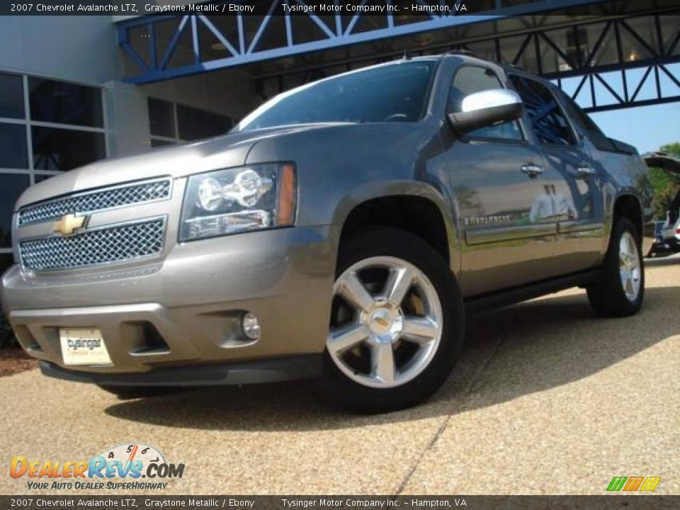 2007 Chevrolet Avalanche LTZ Graystone Metallic / Ebony Photo #1