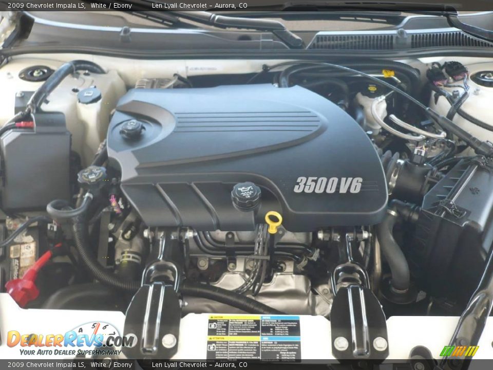 2009 Chevrolet Impala LS White / Ebony Photo #20