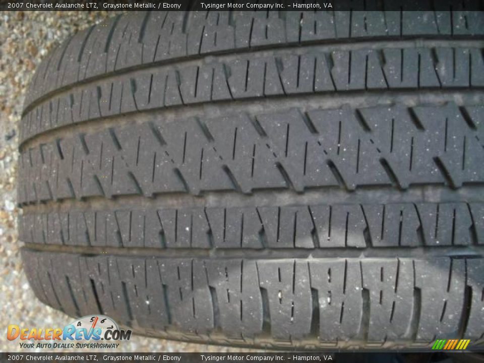 2007 Chevrolet Avalanche LTZ Graystone Metallic / Ebony Photo #28
