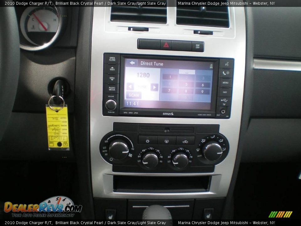2010 Dodge Charger R/T Brilliant Black Crystal Pearl / Dark Slate Gray/Light Slate Gray Photo #7