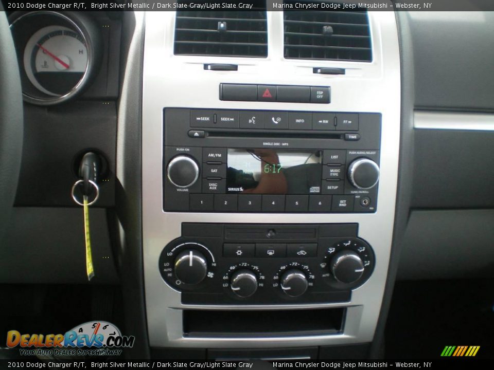 2010 Dodge Charger R/T Bright Silver Metallic / Dark Slate Gray/Light Slate Gray Photo #7