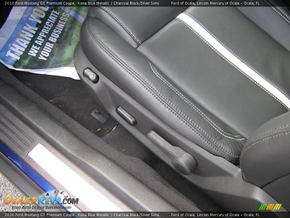 2010 Ford Mustang GT Premium Coupe Kona Blue Metallic / Charcoal Black/Silver Soho Photo #17