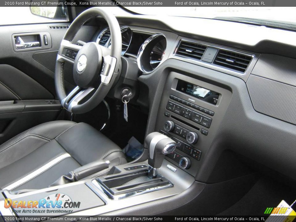 2010 Ford Mustang GT Premium Coupe Kona Blue Metallic / Charcoal Black/Silver Soho Photo #19