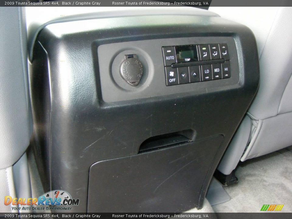 2009 Toyota Sequoia SR5 4x4 Black / Graphite Gray Photo #16