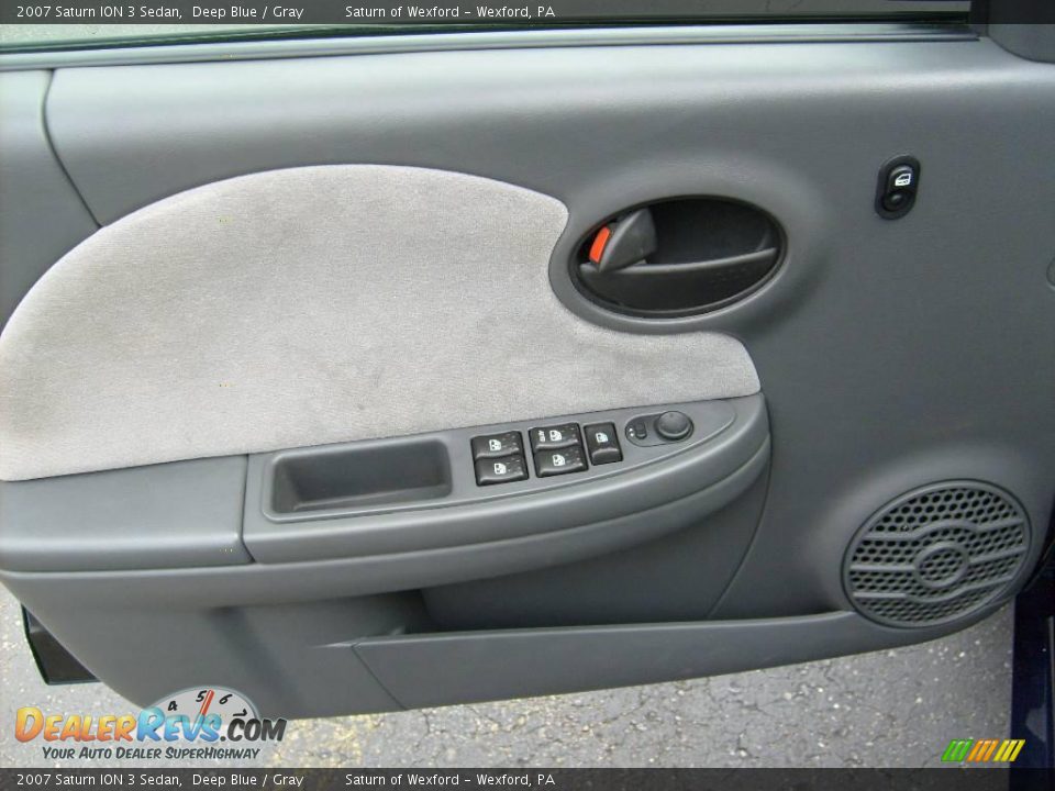 2007 Saturn ION 3 Sedan Deep Blue / Gray Photo #12