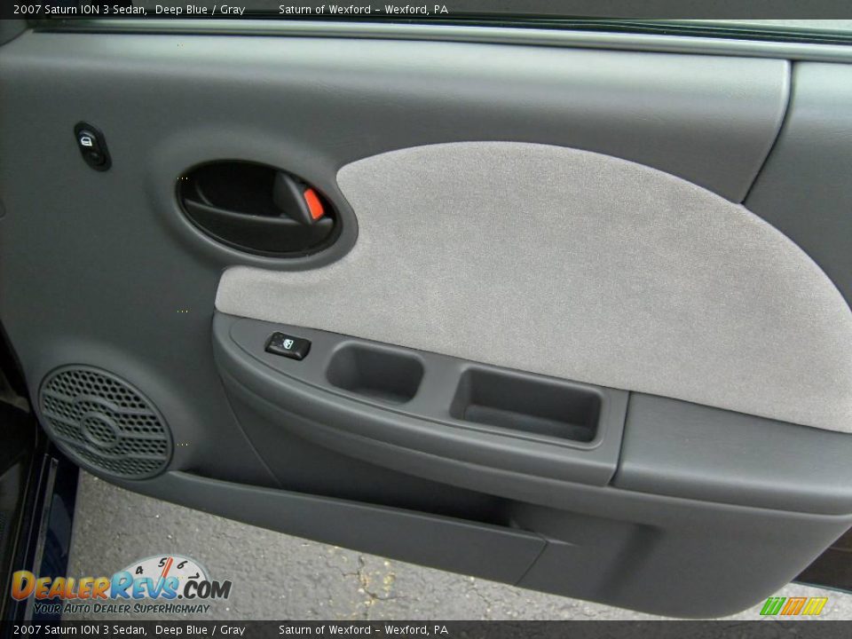 2007 Saturn ION 3 Sedan Deep Blue / Gray Photo #18