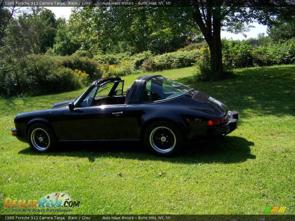 1986 Porsche 911 Carrera Targa Black / Grey Photo #3