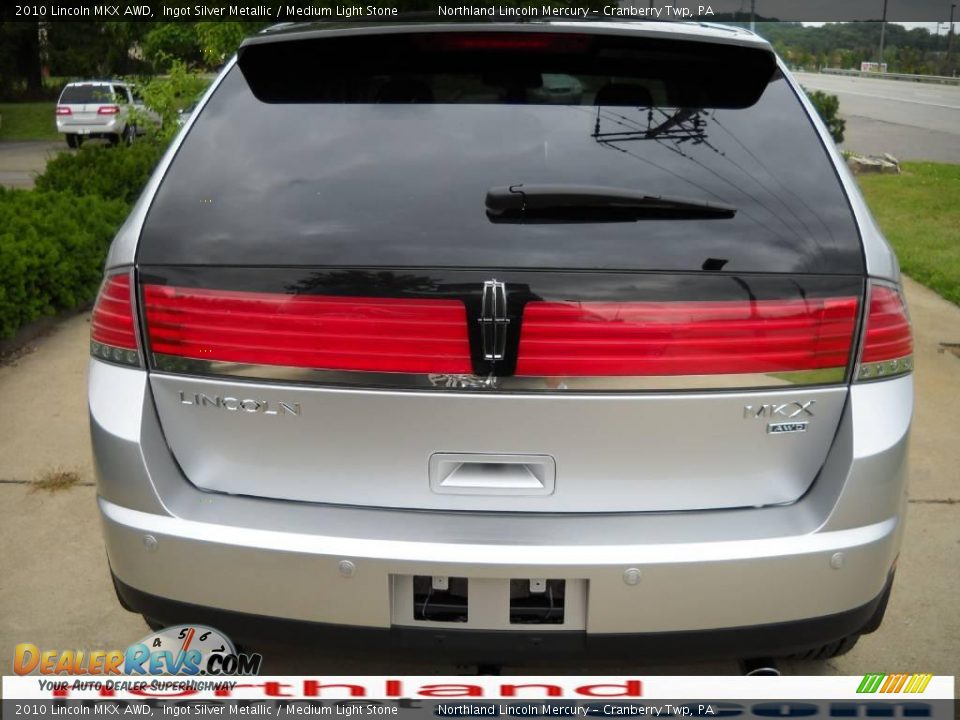 2010 Lincoln MKX AWD Ingot Silver Metallic / Medium Light Stone Photo #3