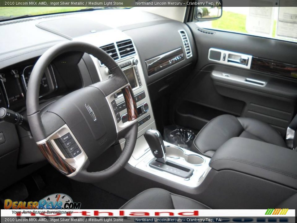 2010 Lincoln MKX AWD Ingot Silver Metallic / Medium Light Stone Photo #7