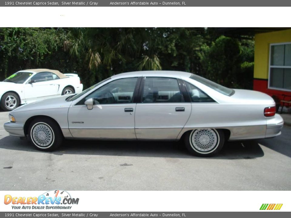 1991 Chevrolet Caprice Sedan Silver Metallic / Gray Photo #8
