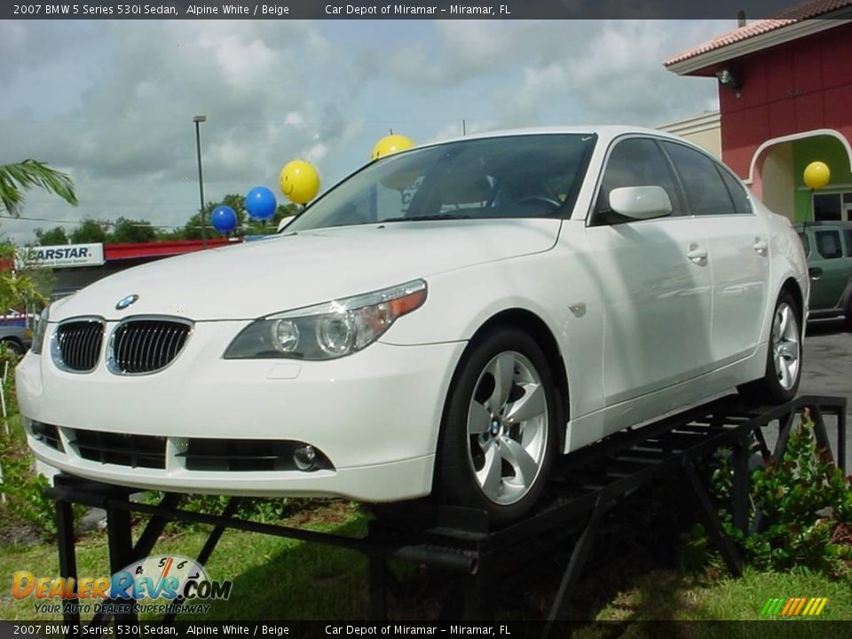 2007 BMW 5 Series 530i Sedan Alpine White / Beige Photo #1