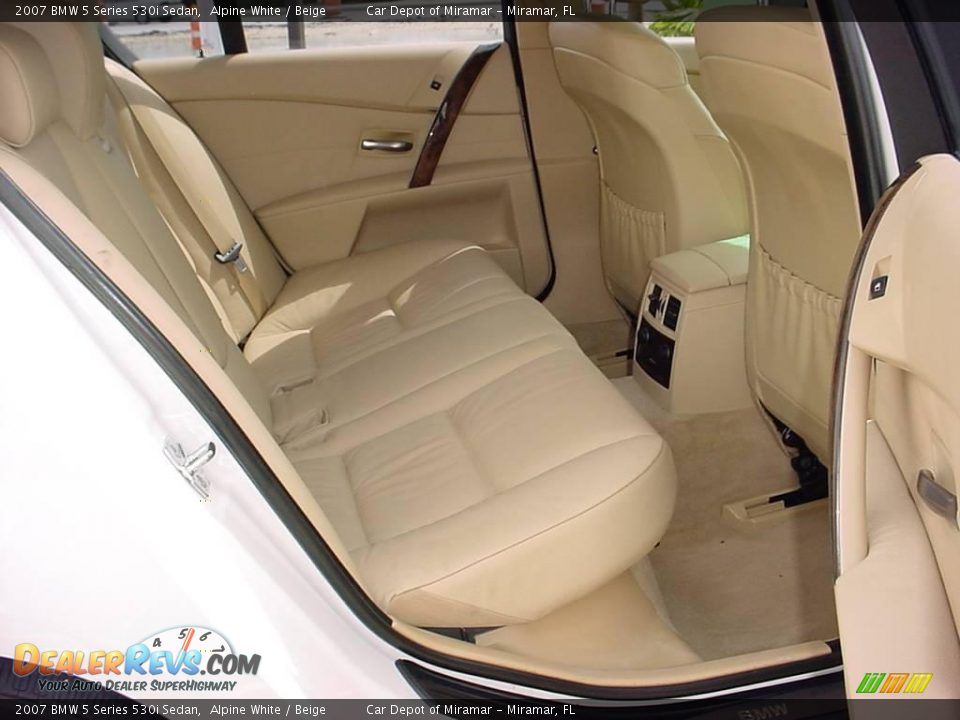 2007 BMW 5 Series 530i Sedan Alpine White / Beige Photo #12