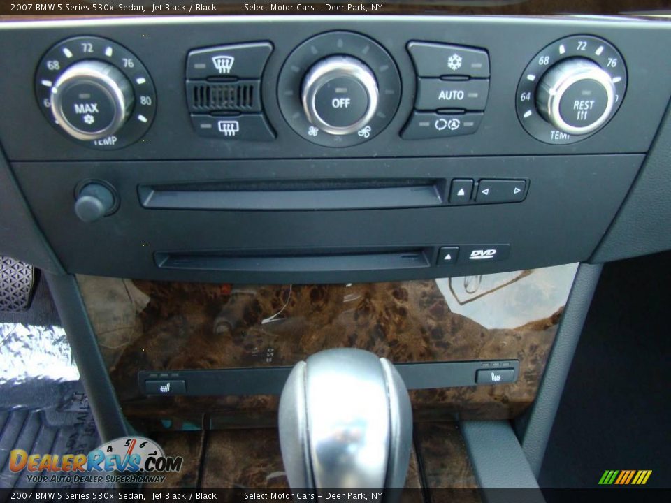 2007 BMW 5 Series 530xi Sedan Jet Black / Black Photo #9