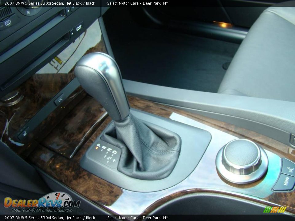 2007 BMW 5 Series 530xi Sedan Jet Black / Black Photo #10