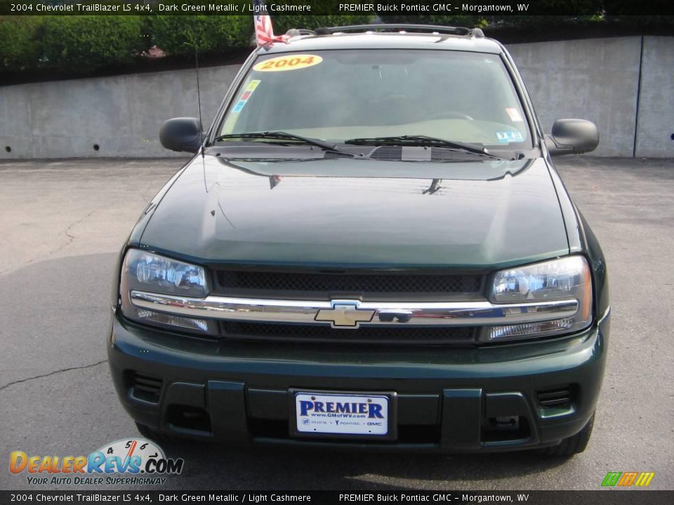 2004 Chevrolet TrailBlazer LS 4x4 Dark Green Metallic / Light Cashmere Photo #1