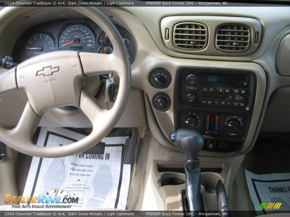 2004 Chevrolet TrailBlazer LS 4x4 Dark Green Metallic / Light Cashmere Photo #14