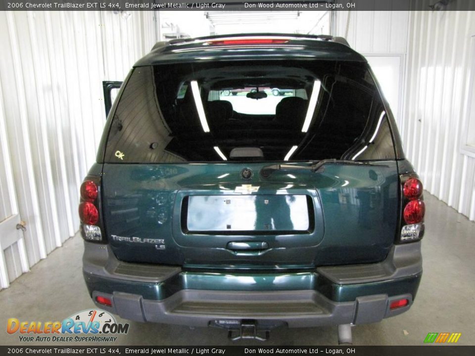 2006 Chevrolet TrailBlazer EXT LS 4x4 Emerald Jewel Metallic / Light Gray Photo #4