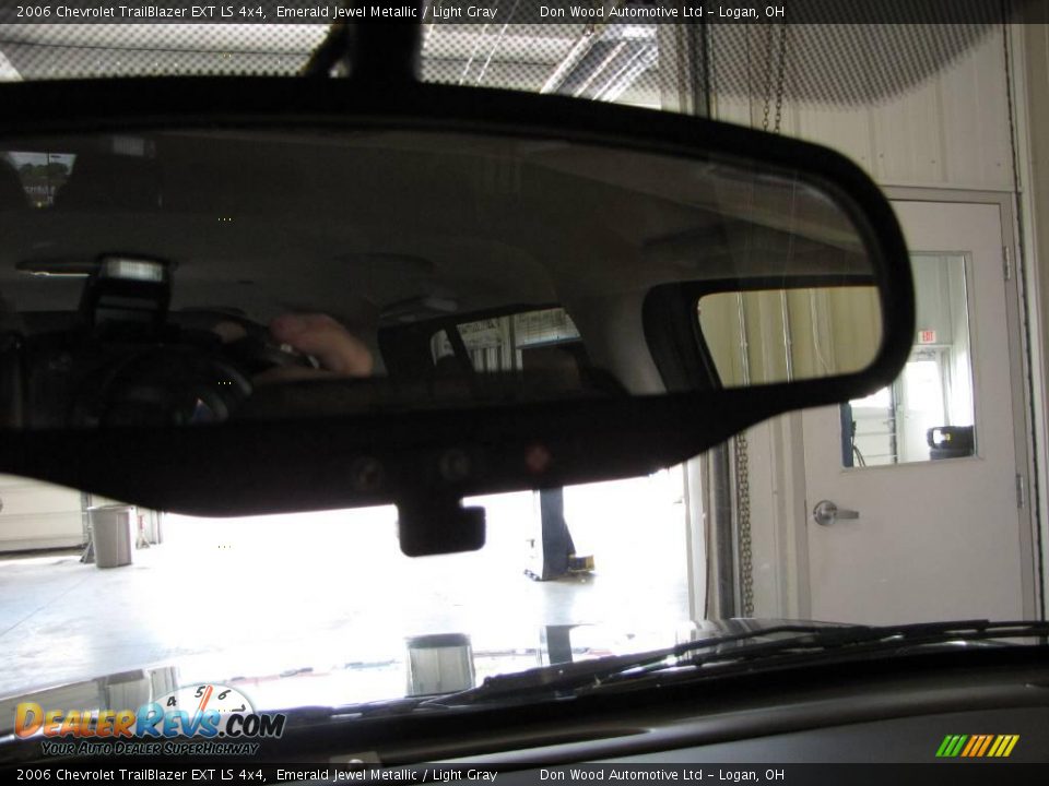 2006 Chevrolet TrailBlazer EXT LS 4x4 Emerald Jewel Metallic / Light Gray Photo #14