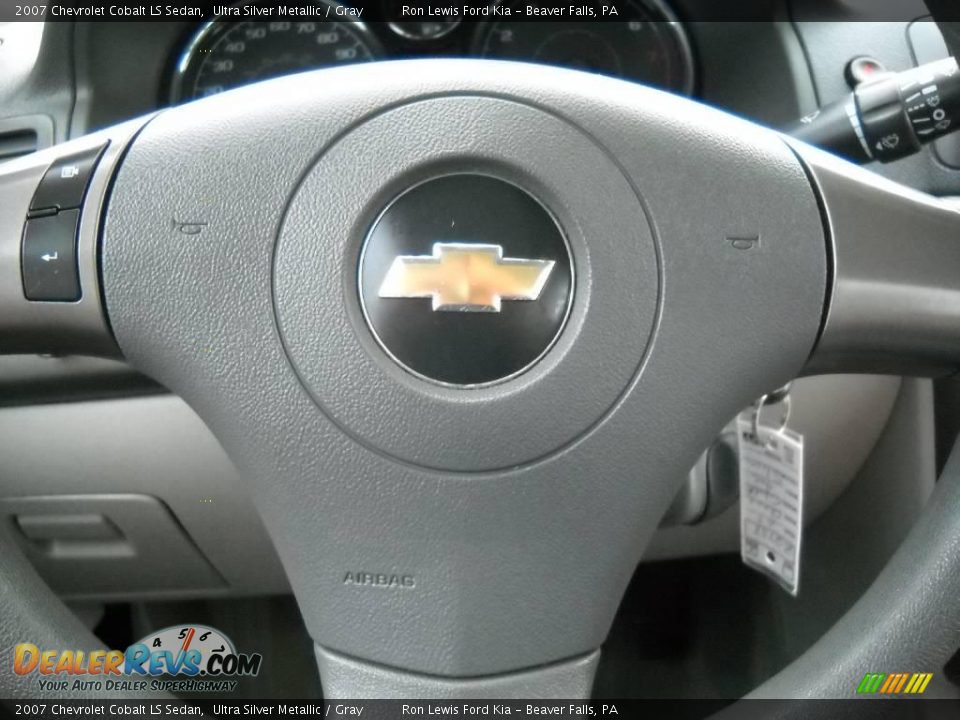 2007 Chevrolet Cobalt LS Sedan Ultra Silver Metallic / Gray Photo #24