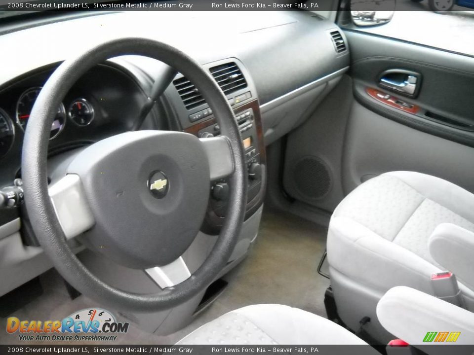 2008 Chevrolet Uplander LS Silverstone Metallic / Medium Gray Photo #7