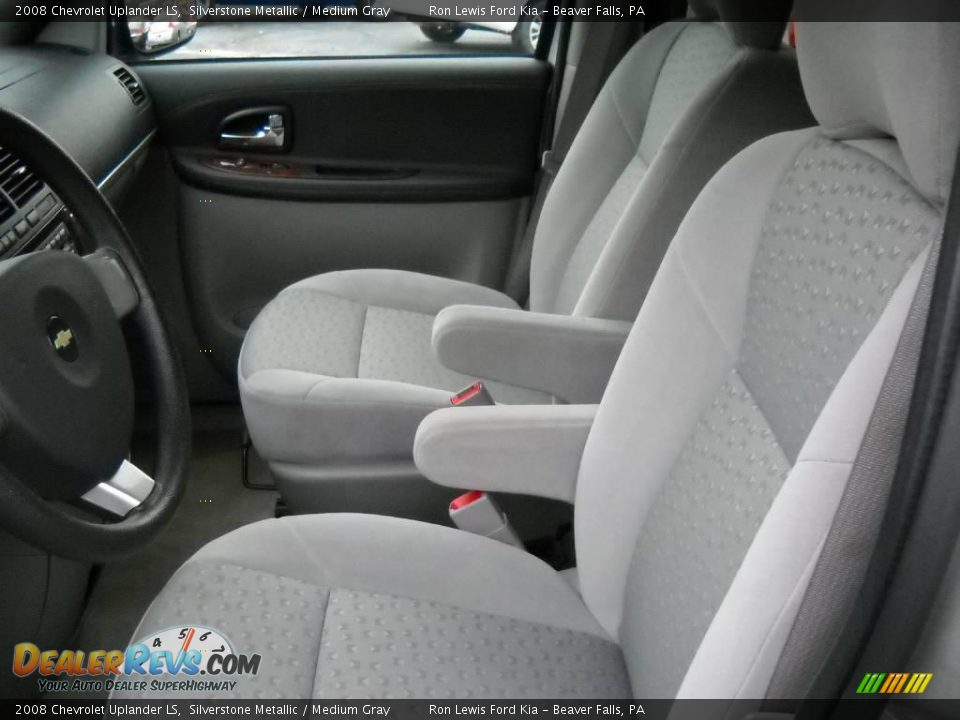2008 Chevrolet Uplander LS Silverstone Metallic / Medium Gray Photo #8