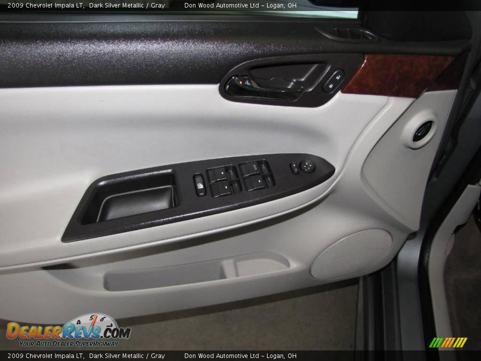 2009 Chevrolet Impala LT Dark Silver Metallic / Gray Photo #13