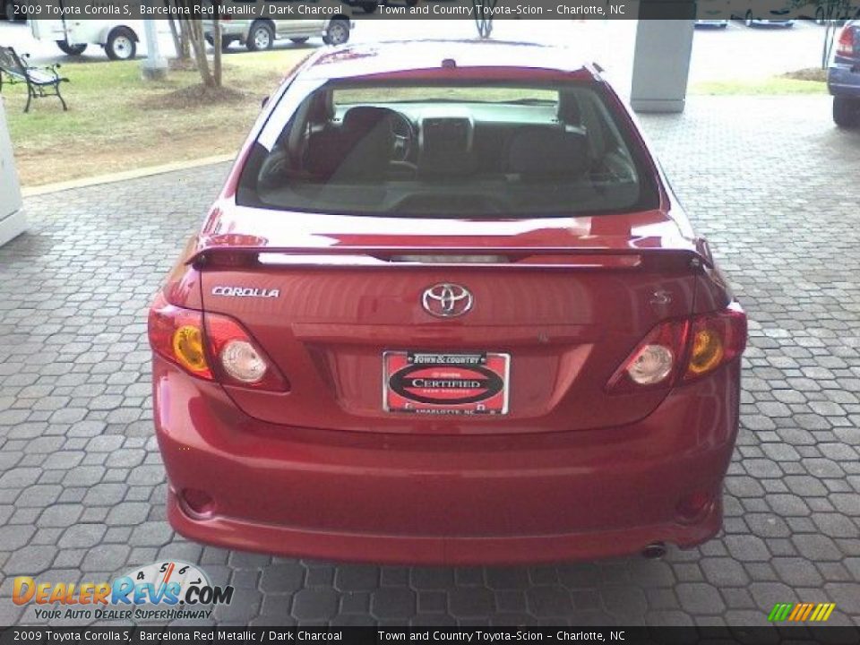 2009 Toyota Corolla S Barcelona Red Metallic / Dark Charcoal Photo #4