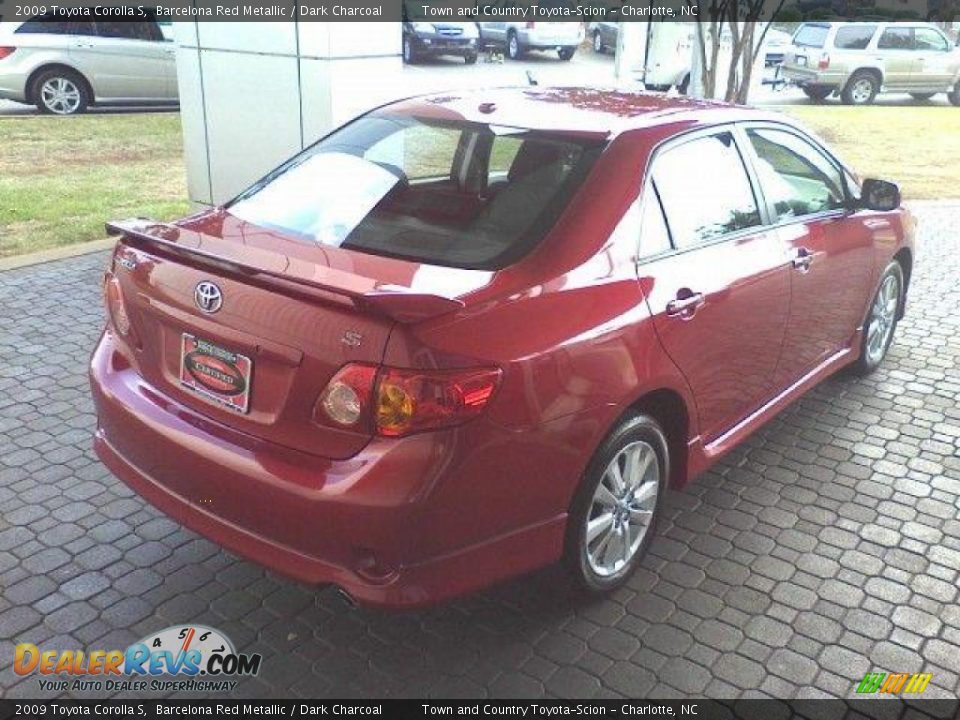 2009 Toyota Corolla S Barcelona Red Metallic / Dark Charcoal Photo #16