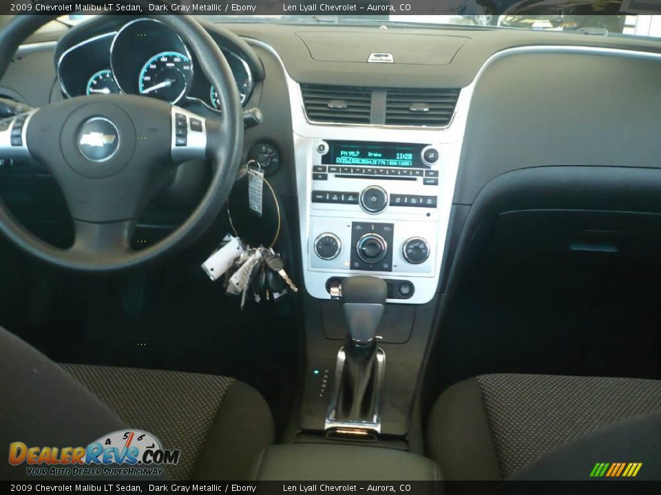 2009 Chevrolet Malibu LT Sedan Dark Gray Metallic / Ebony Photo #16