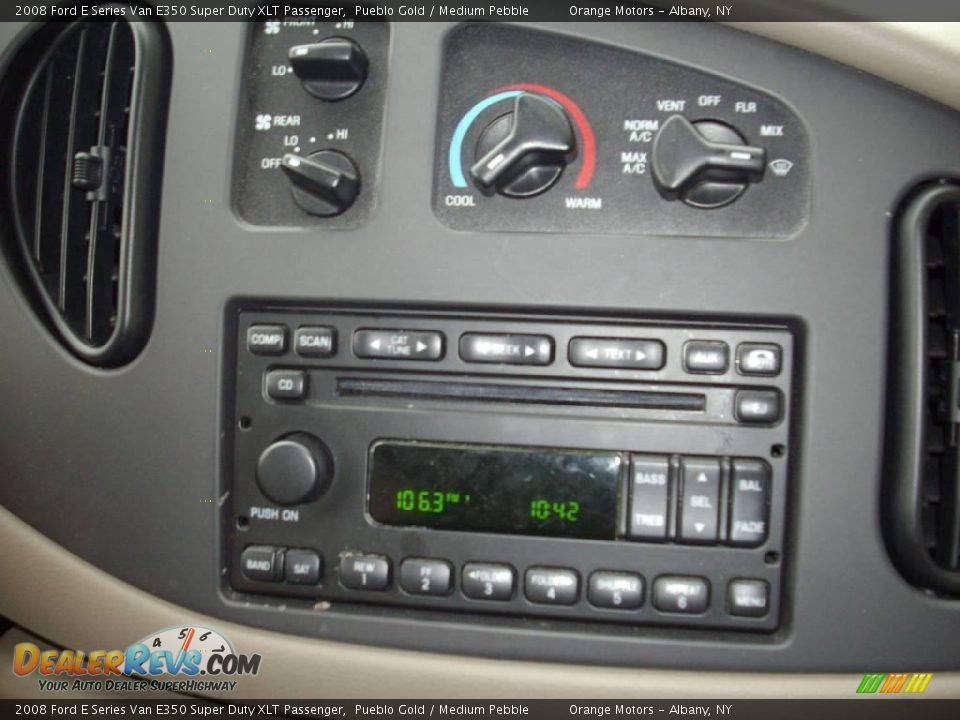 2008 Ford E Series Van E350 Super Duty XLT Passenger Pueblo Gold / Medium Pebble Photo #8