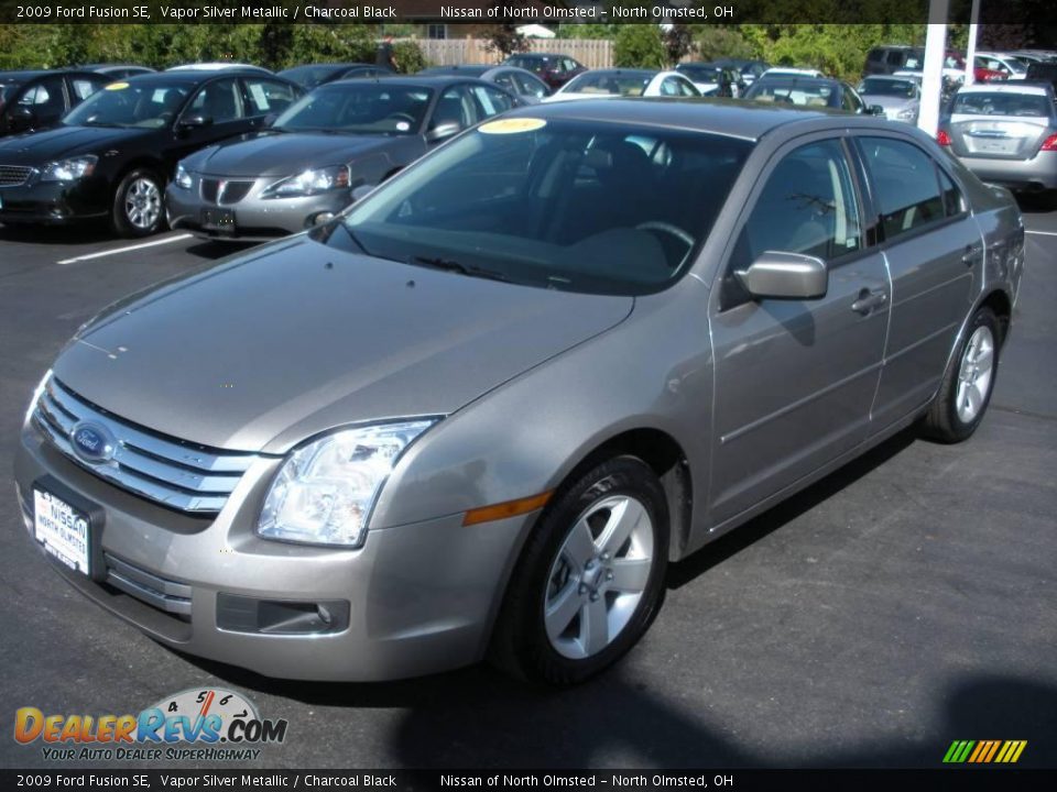2009 Ford Fusion SE Vapor Silver Metallic / Charcoal Black Photo #1