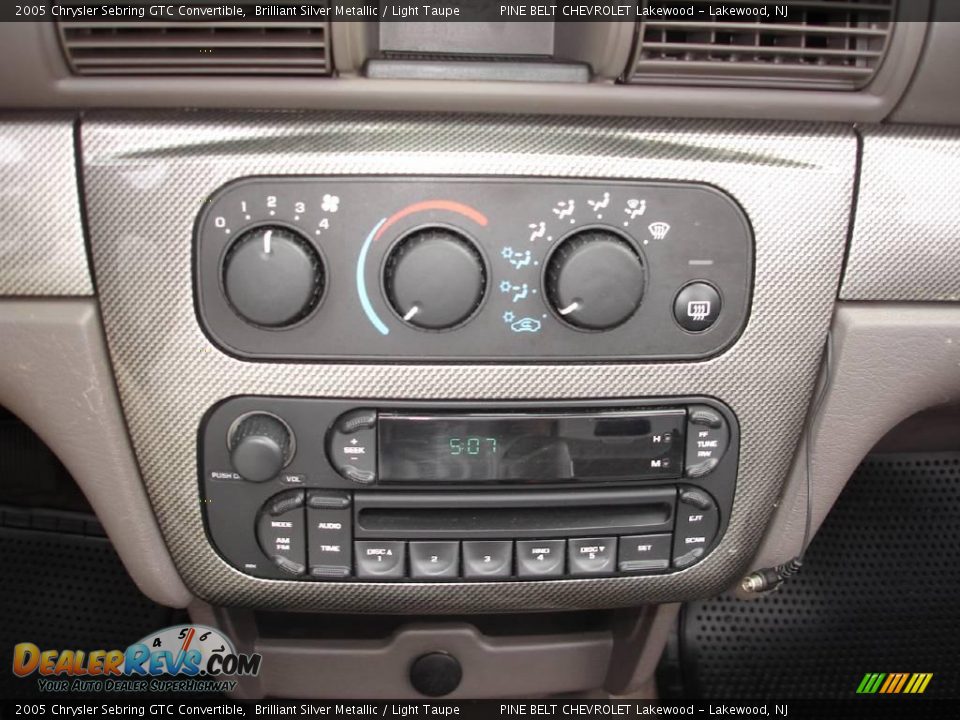 2005 Chrysler Sebring GTC Convertible Brilliant Silver Metallic / Light Taupe Photo #13