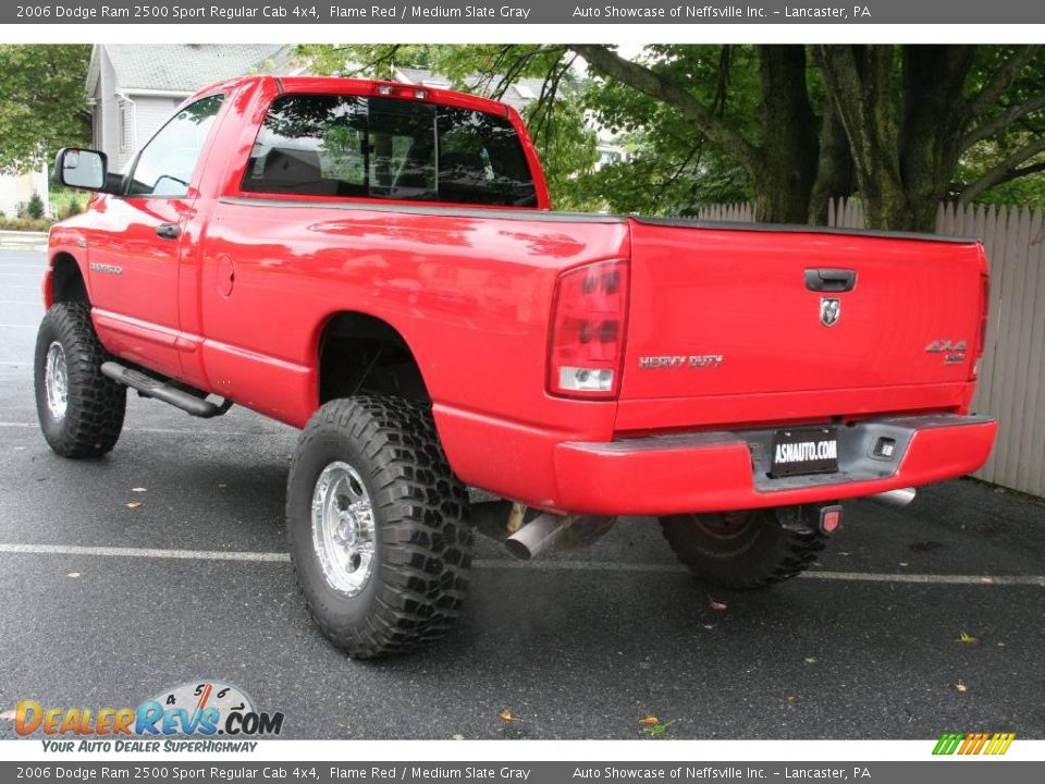 2006 Dodge Ram 2500 Sport Regular Cab 4x4 Flame Red / Medium Slate Gray Photo #4