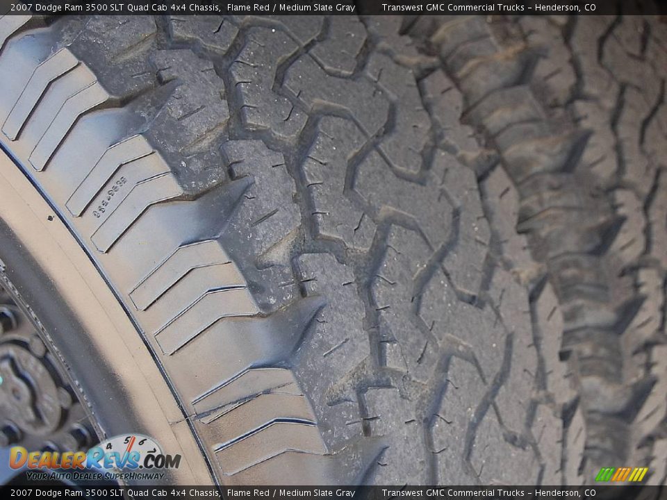2007 Dodge Ram 3500 SLT Quad Cab 4x4 Chassis Flame Red / Medium Slate Gray Photo #16